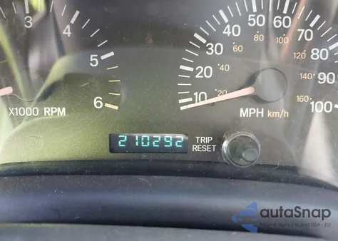 2000 Jeep Cherokee Sport from USA, damaged, VIN 1J4FT48S1YL139895